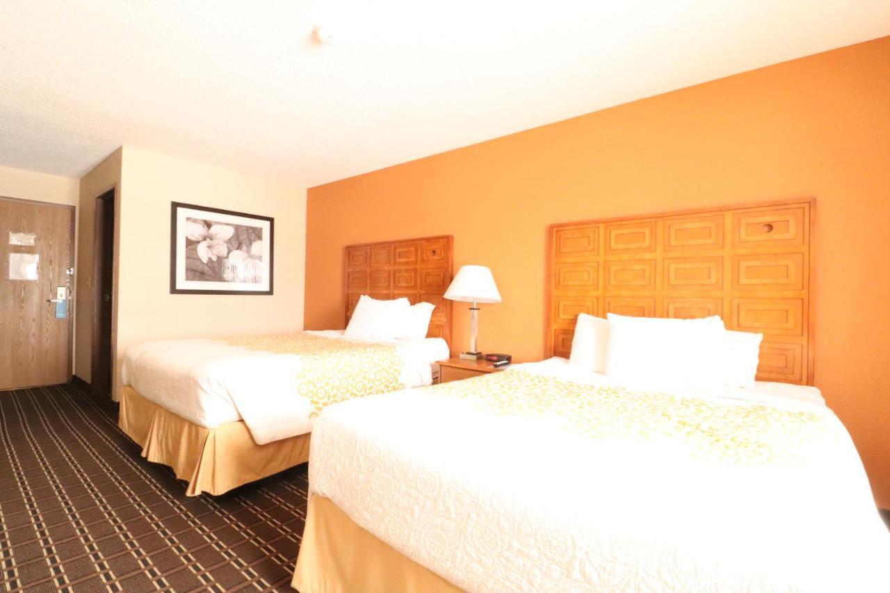 Days Inn By Wyndham Black River Falls - Access To Atv Trail Exteriér fotografie