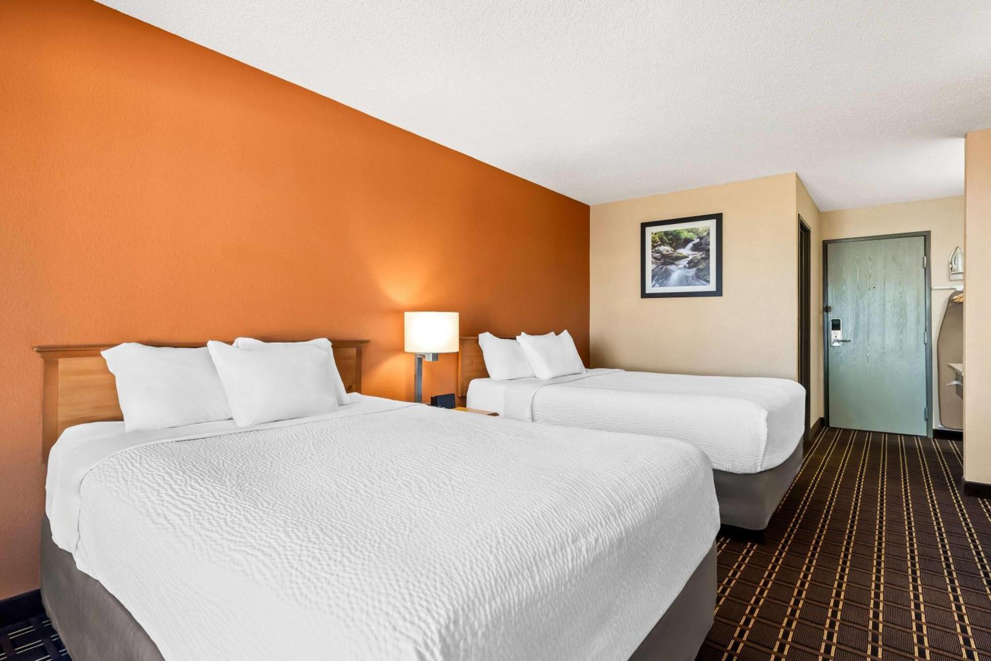 Days Inn By Wyndham Black River Falls - Access To Atv Trail Exteriér fotografie